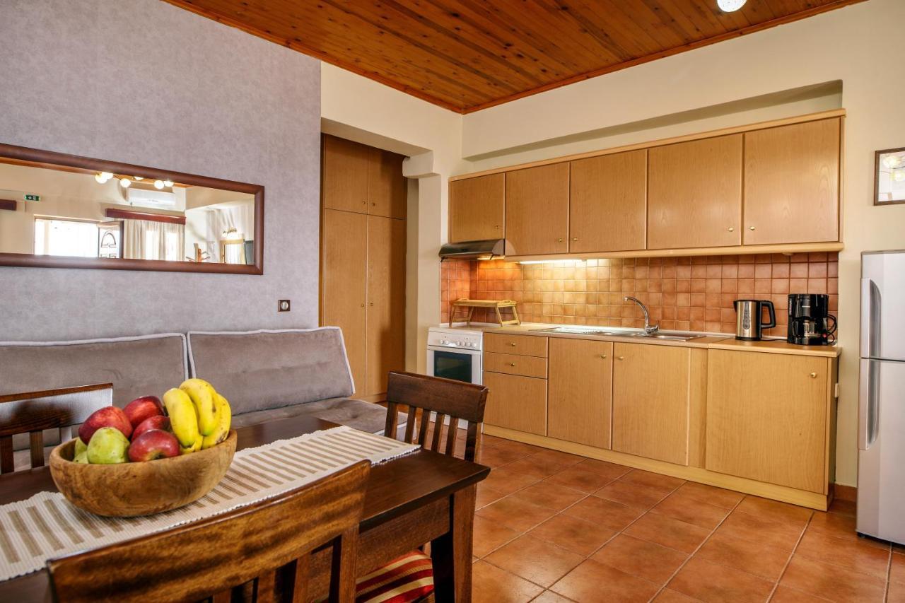 Annaview Apartments & Suites 普拉基亚斯 外观 照片