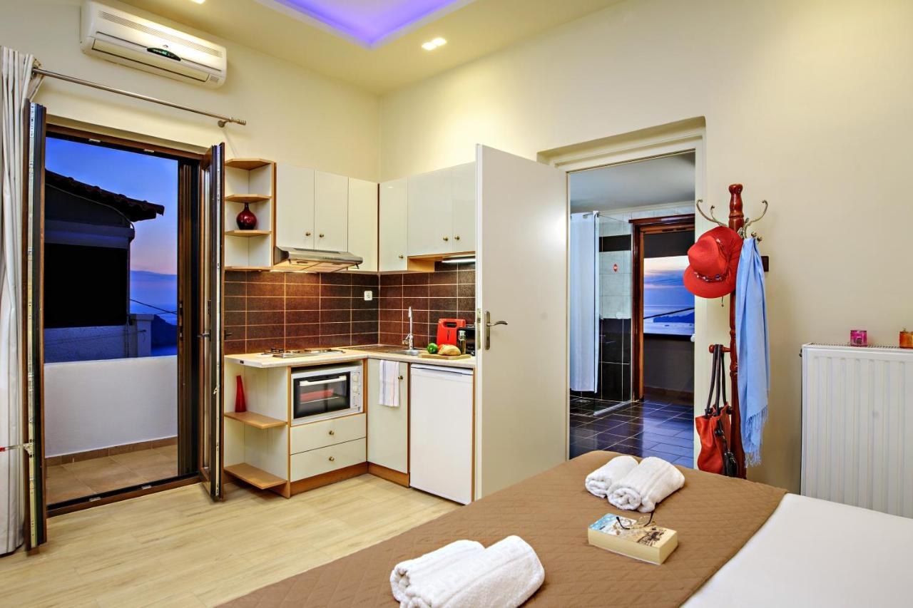 Annaview Apartments & Suites 普拉基亚斯 外观 照片